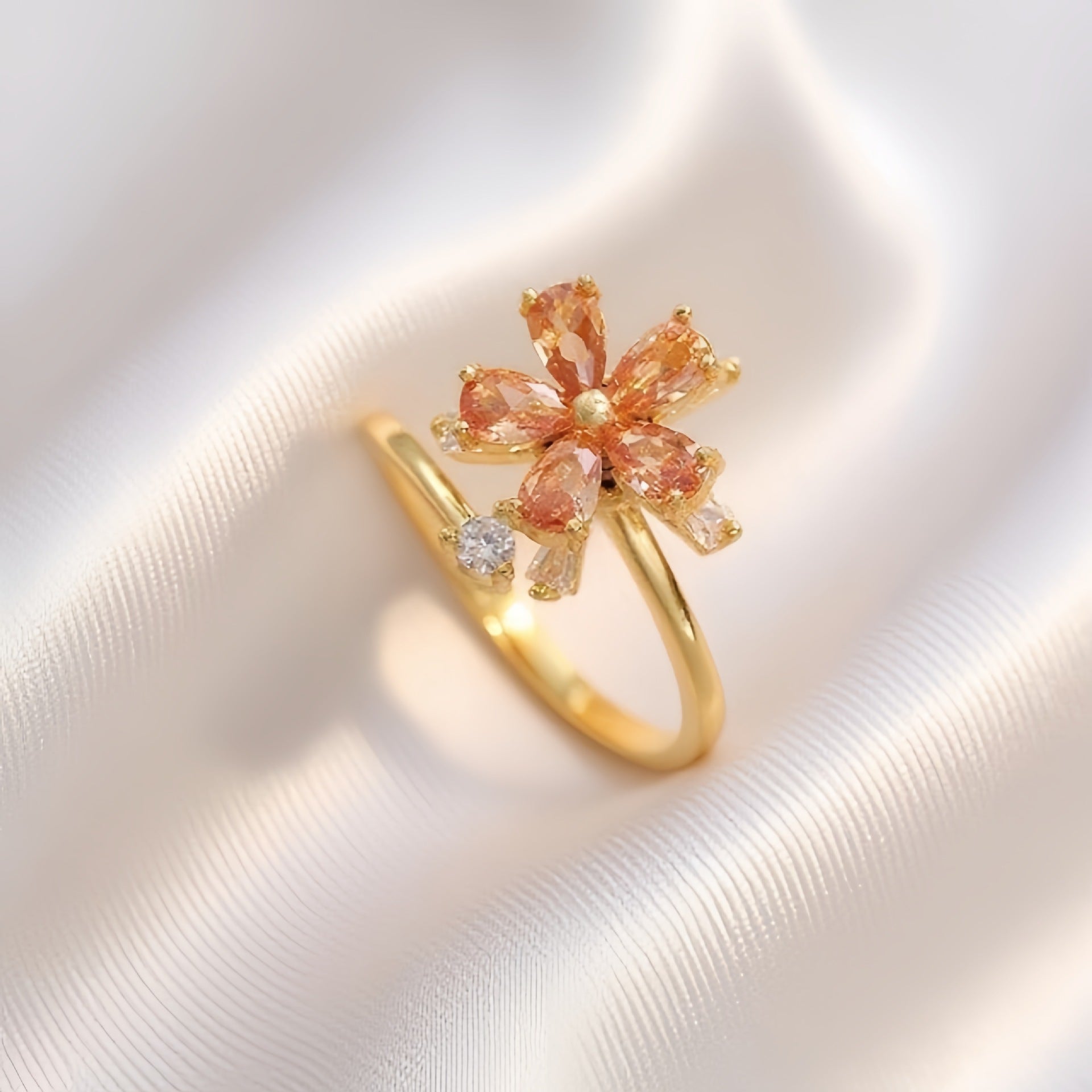 Rotating Zircon Four-Leaf Clover Adjustable Ring