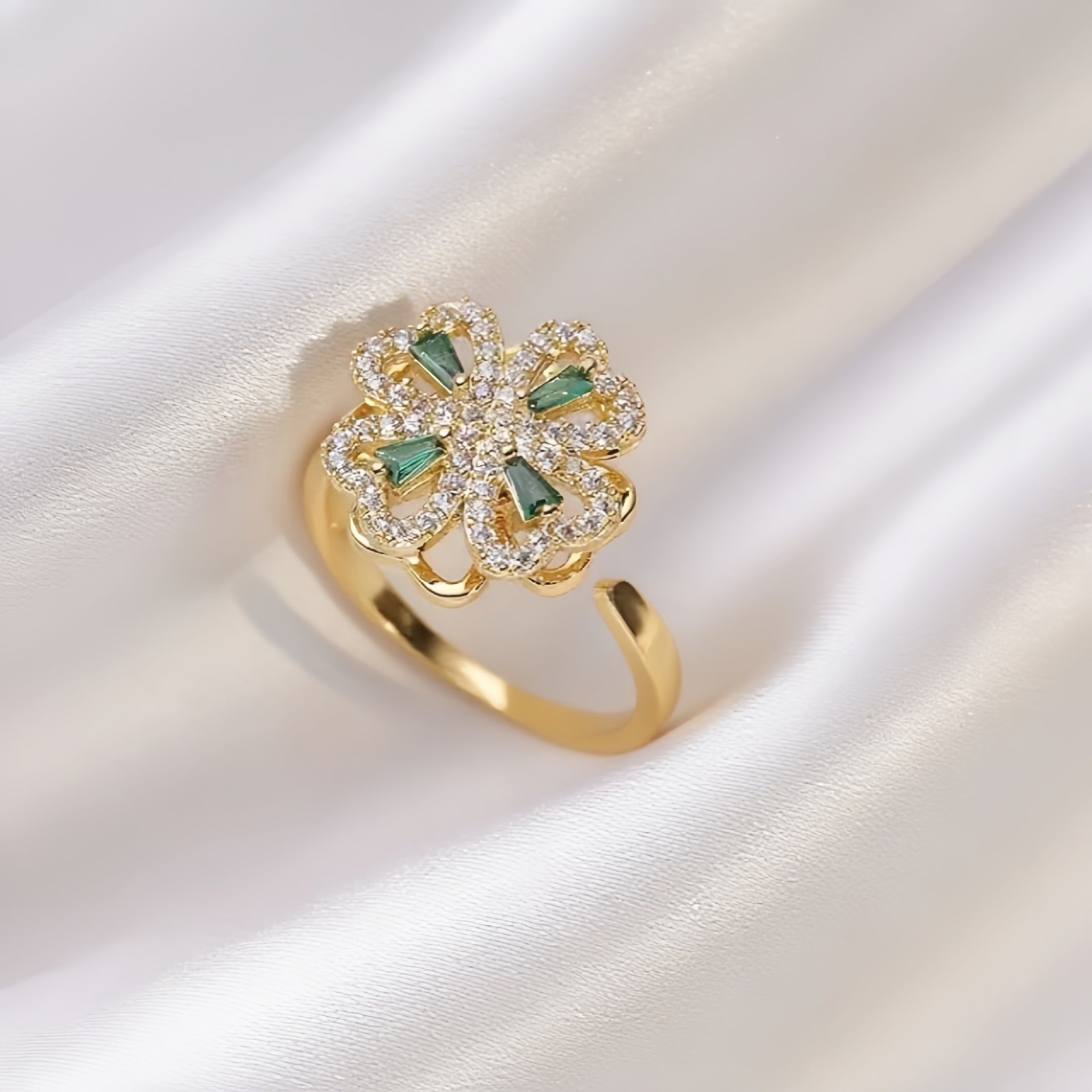 Rotating Zircon Four-Leaf Clover Adjustable Ring